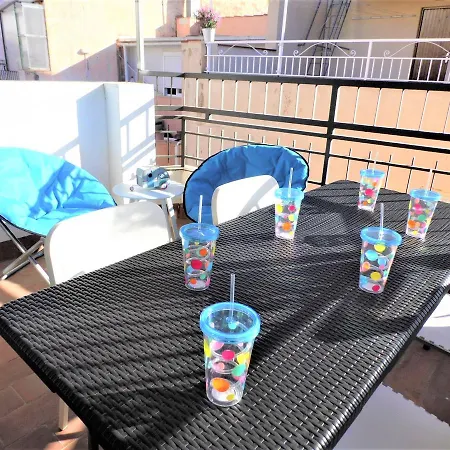 Casa Mery Joe * Lloret de Mar